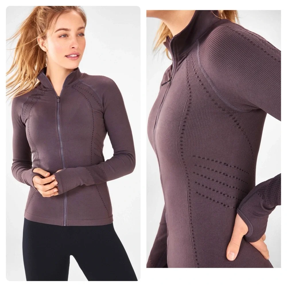Fabletics | Delta Seamless Long Sleeve Zip Up Jacket